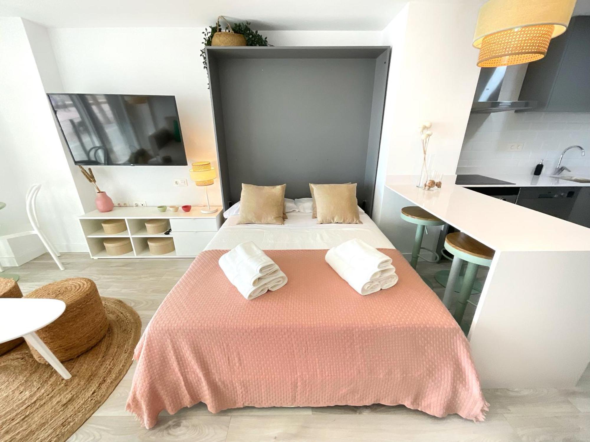 Cs7 Kaleria Suites Almeria Luaran gambar