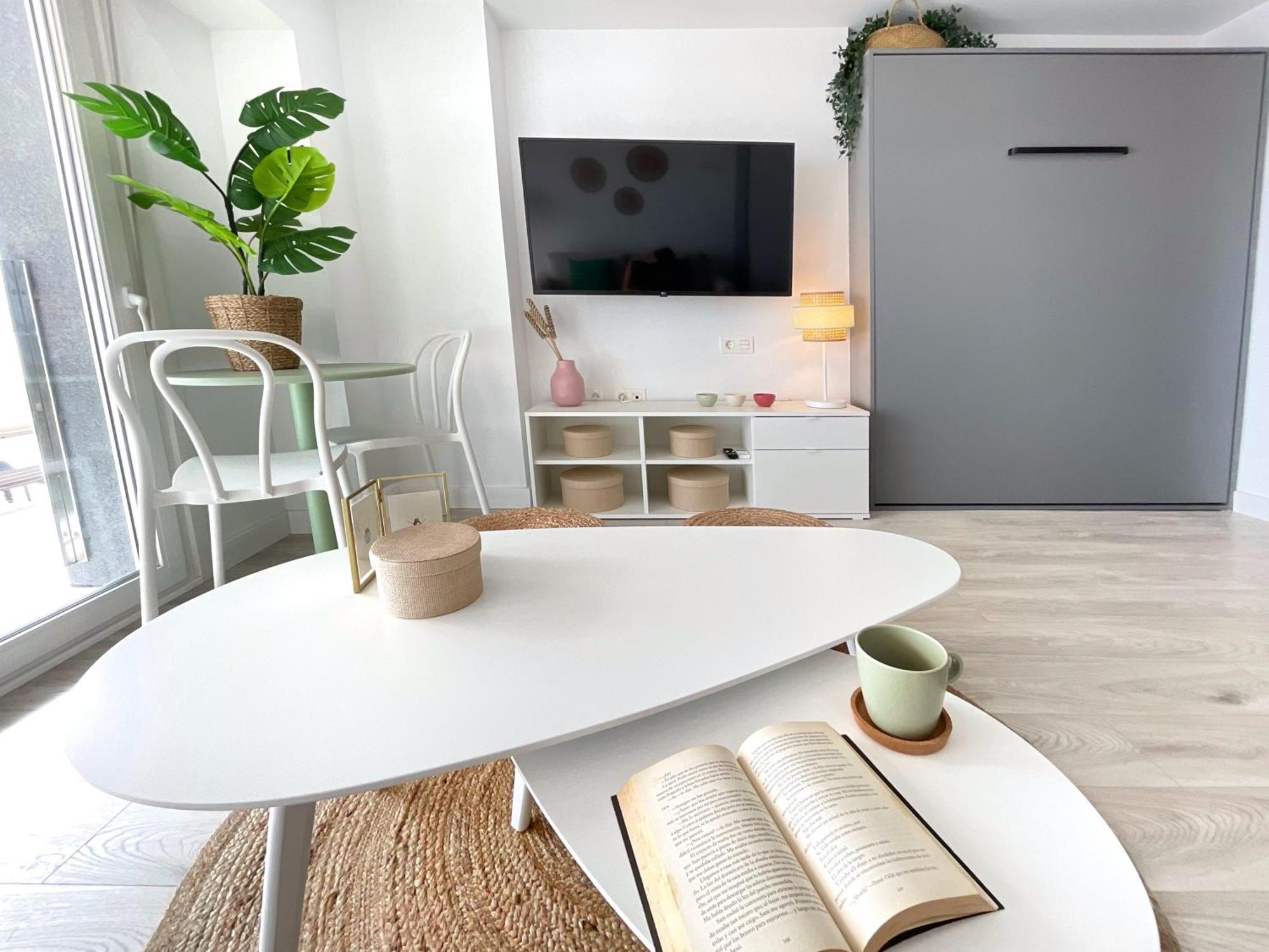 Cs7 Kaleria Suites Almeria Luaran gambar